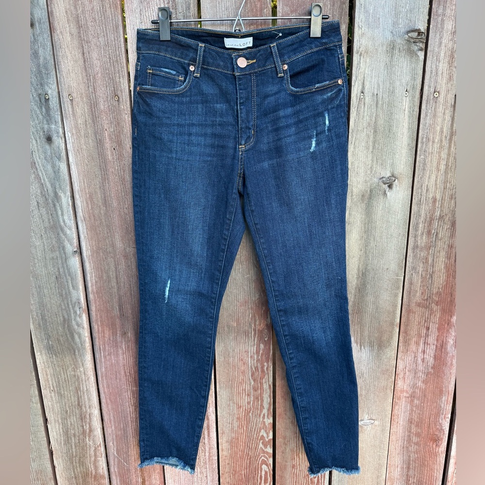 Loft Women’s Dark Blue Distressed Skinny Jeans - Classic Slim Fit Size 4/27 - Picture 2 of 16